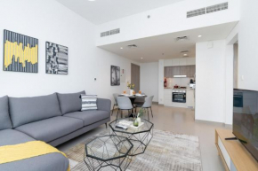 Beautiful - Brand New - Stylish Spacious